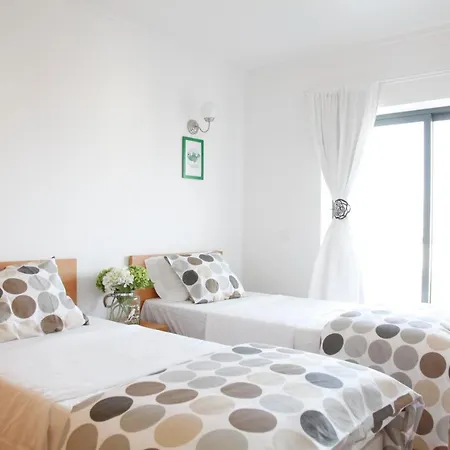 Apartment Rocha Tower - 13d *